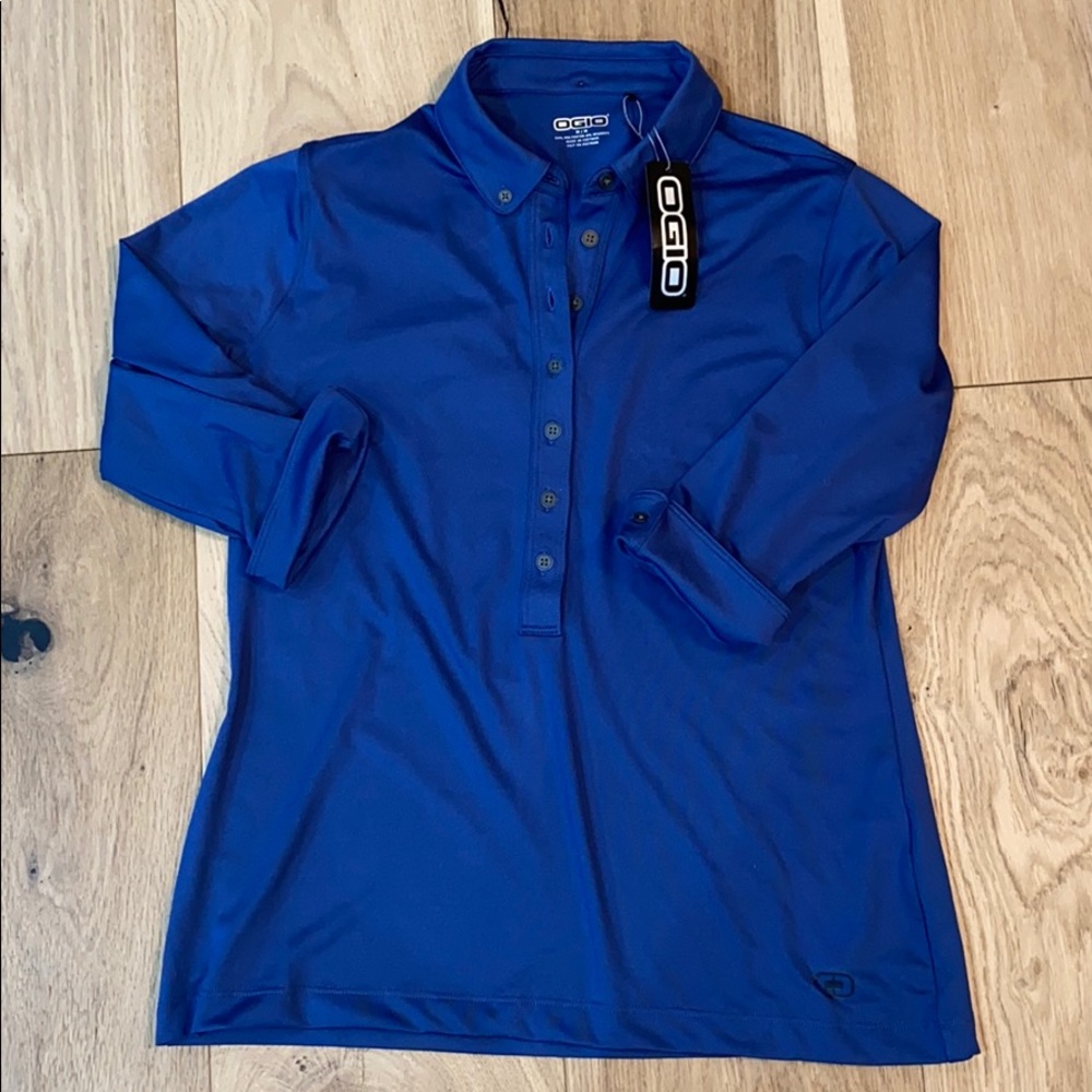 Women’s Gold top